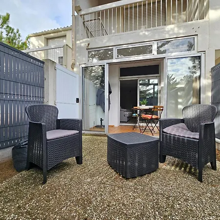 Maisonnette Calme Proche Avec Parking - Fr-1-476-252 La Faute-sur-Mer