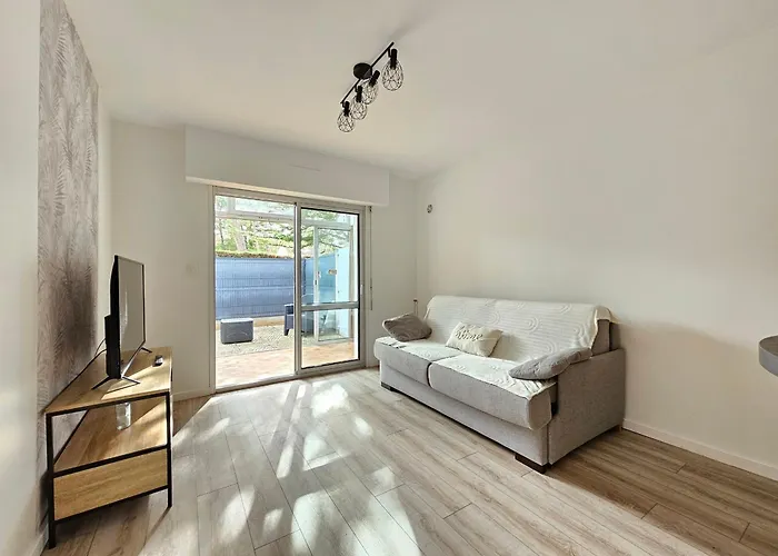 Hébergement de vacances Maisonnette Calme Proche Avec Parking - Fr-1-476-252